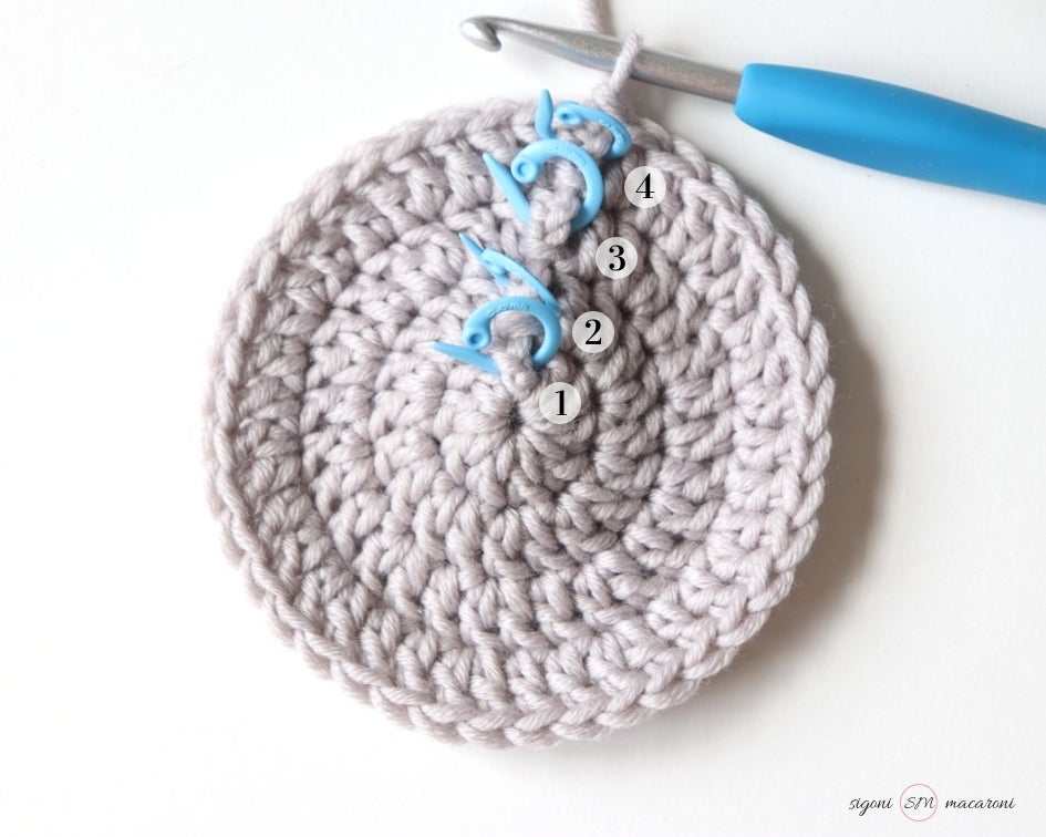How to Crochet in the Front and Back Loops Only - sigoni macaroni